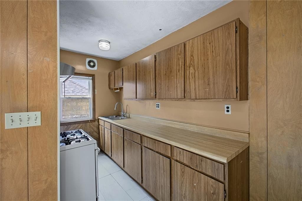34 Matson Avenue photo 9