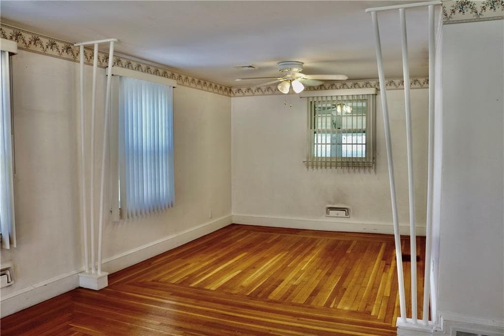 52 Kenyon Road photo 13
