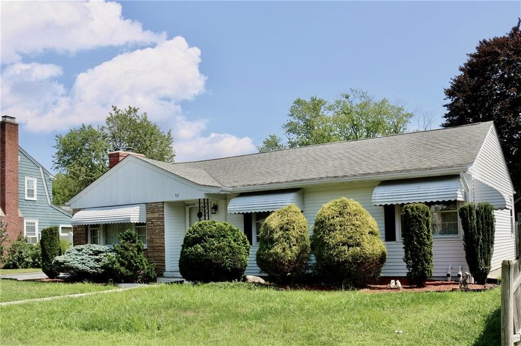 52 Kenyon Road photo 3