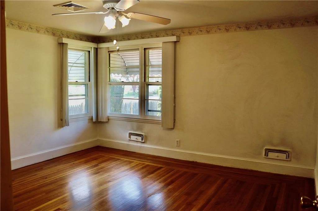 52 Kenyon Road photo 18