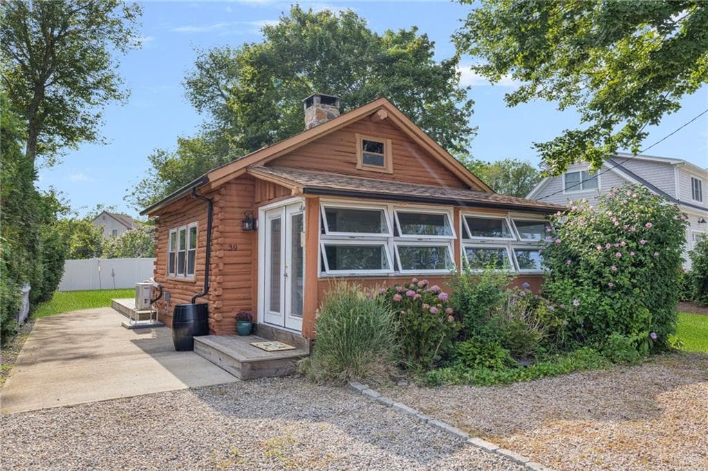 39 Ottawa Trail