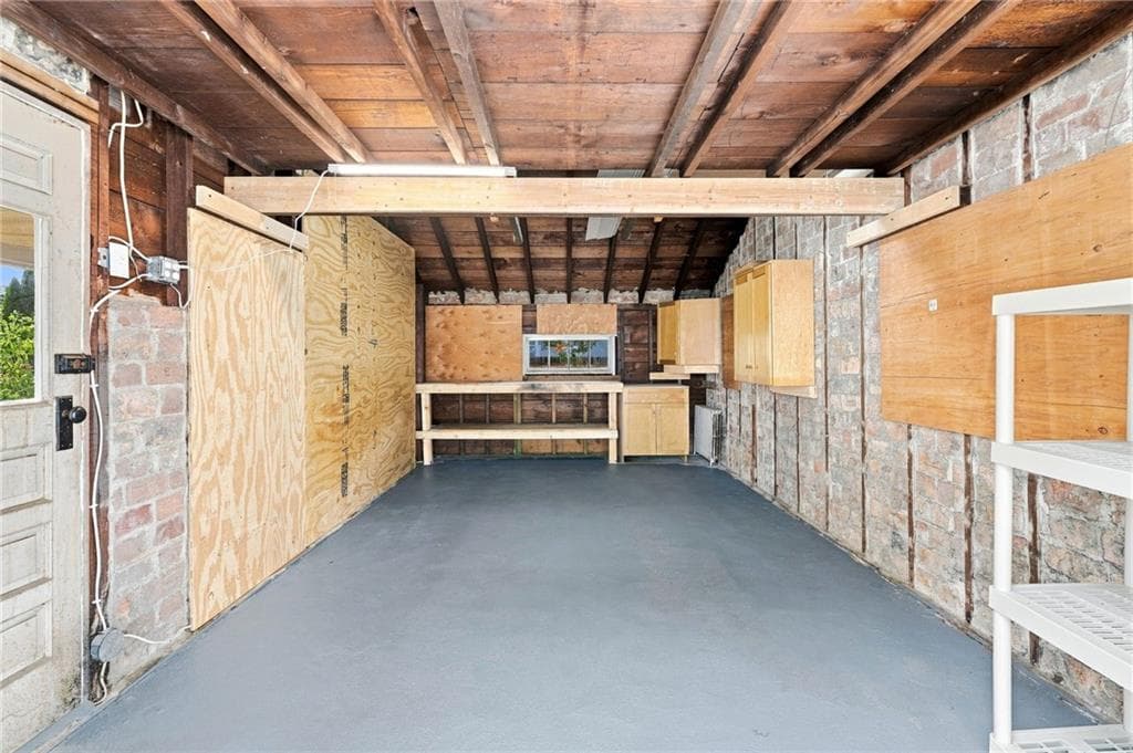 140 Myrtle Avenue photo 6
