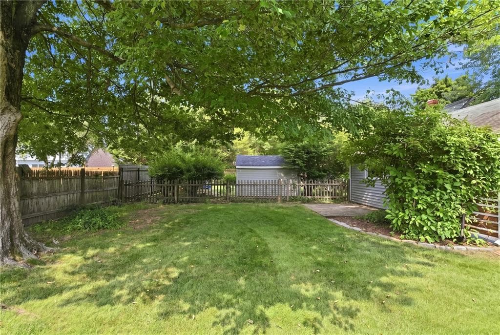140 Myrtle Avenue photo 44