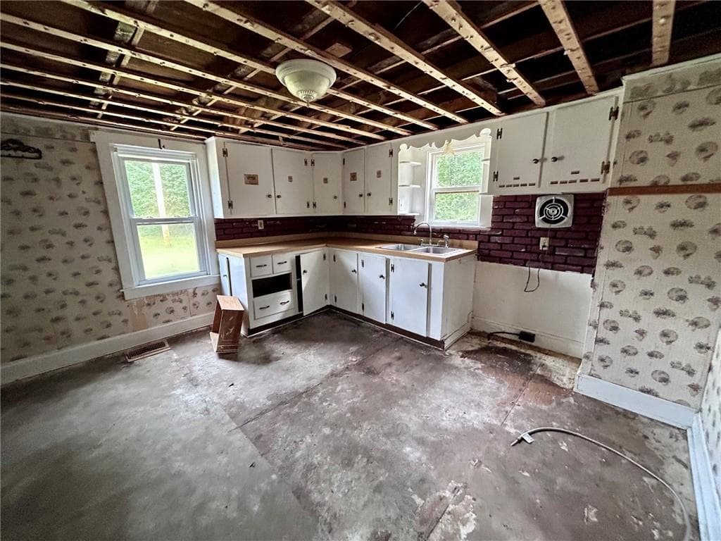 31 31A Phillips Hill Road photo 17