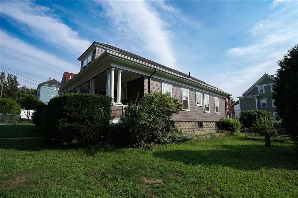 72 Boutwell Street photo 7