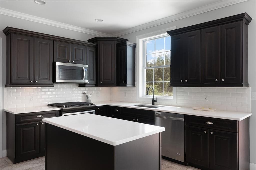 12 Woodlake Drive photo 13