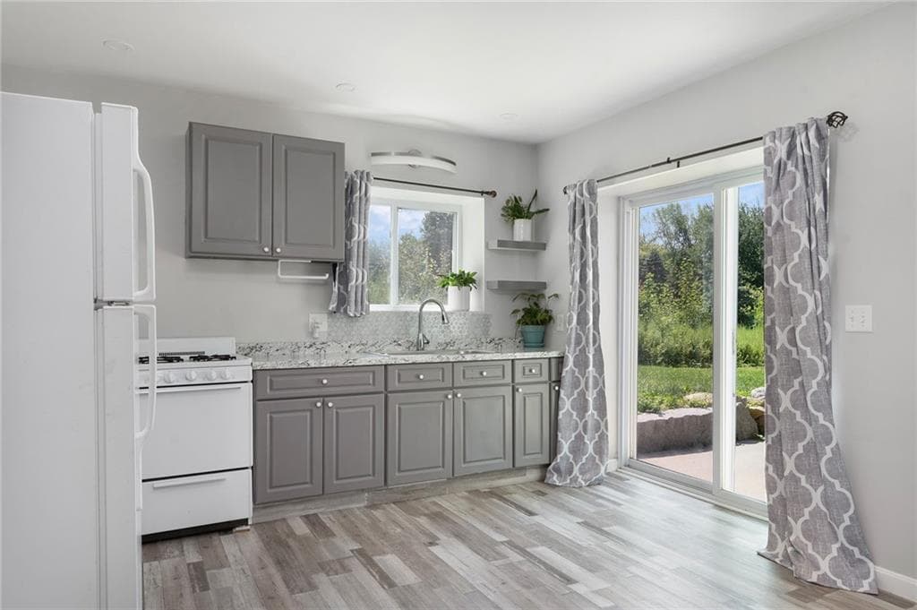 12 Woodlake Drive photo 32