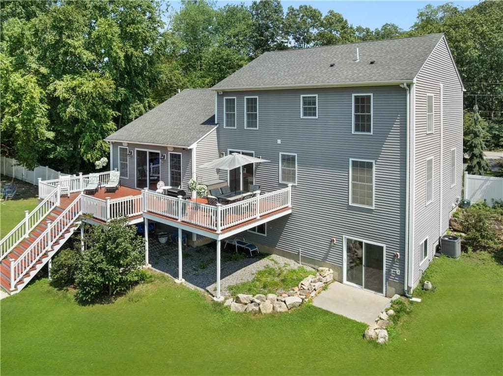 12 Woodlake Drive photo 39
