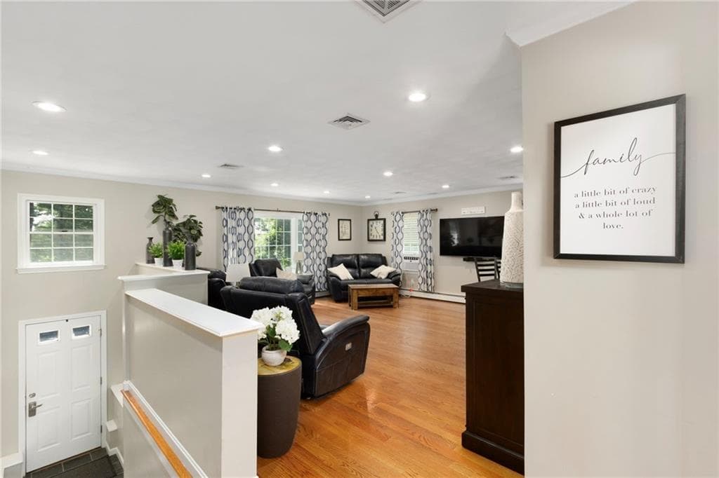 Single Family Residence at 25 Factory Pond Circle, Smithfield, photo 12 of 50