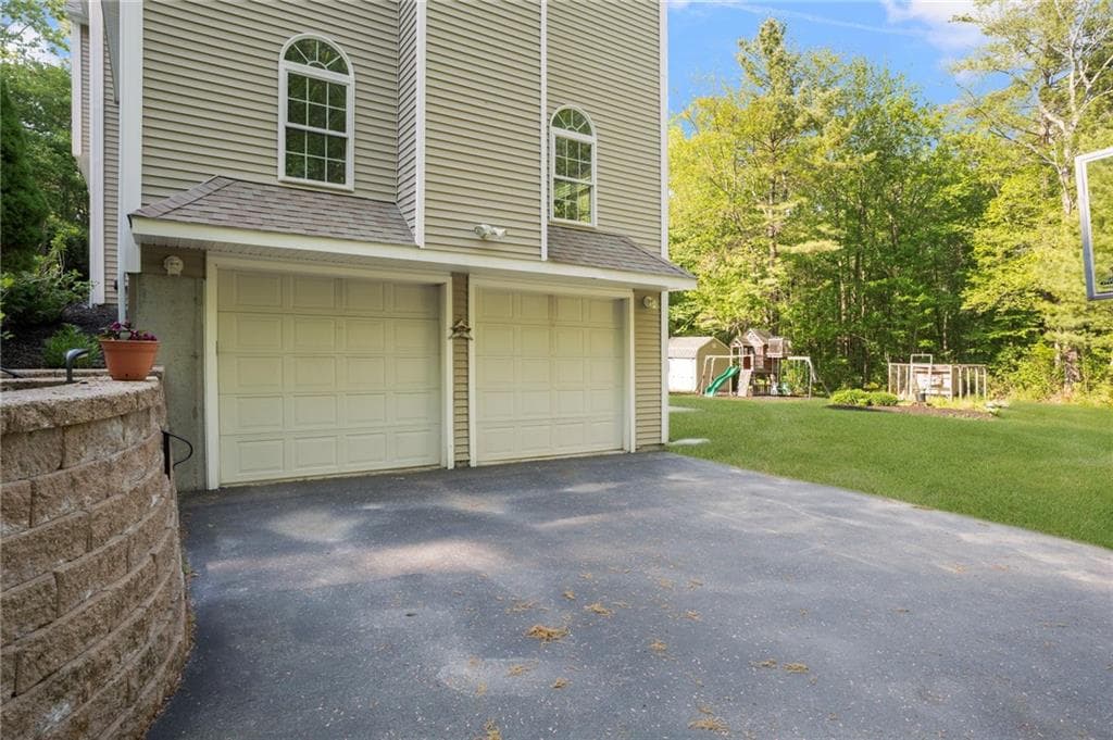 625 Cherry Farm Road photo 3