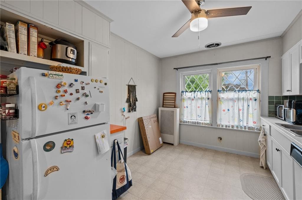 49 Arnold Street photo 24