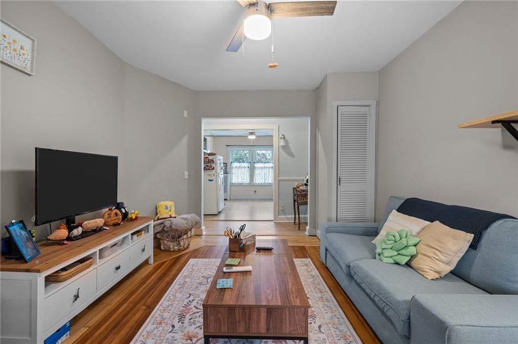 49 Arnold Street photo 19