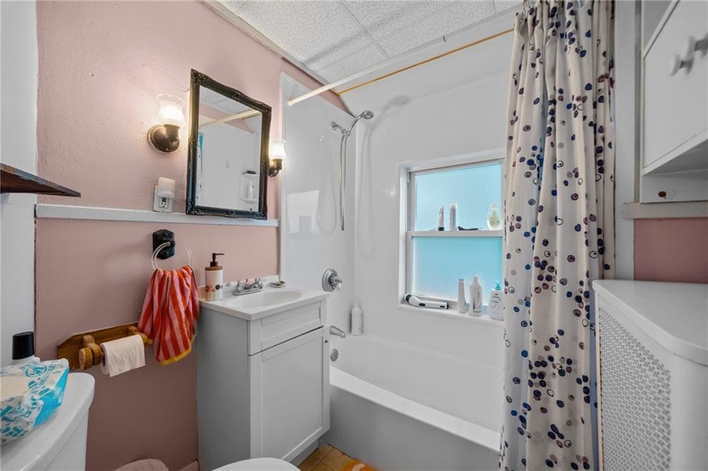 49 Arnold Street photo 25