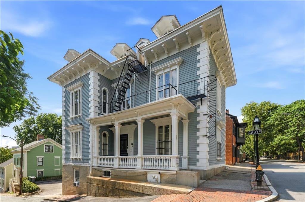 122 Benefit Street