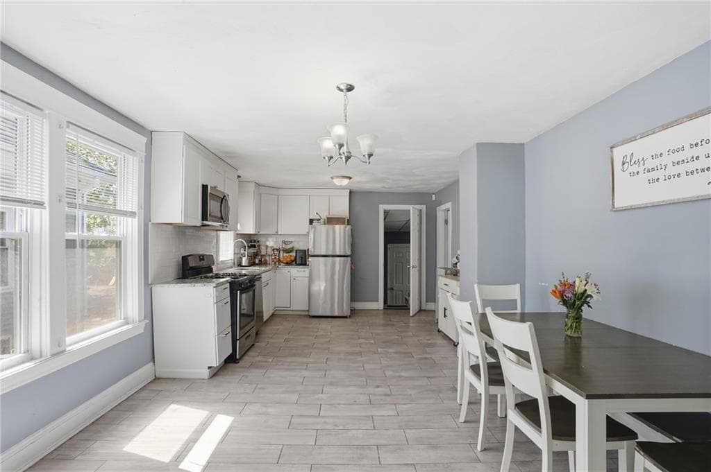 132 Roger Williams Avenue photo 13