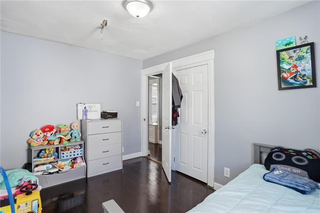 132 Roger Williams Avenue photo 22
