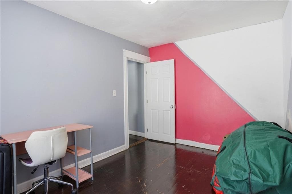 132 Roger Williams Avenue photo 29