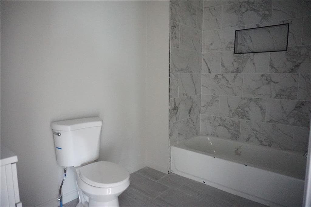 37 Cyr Street photo 18
