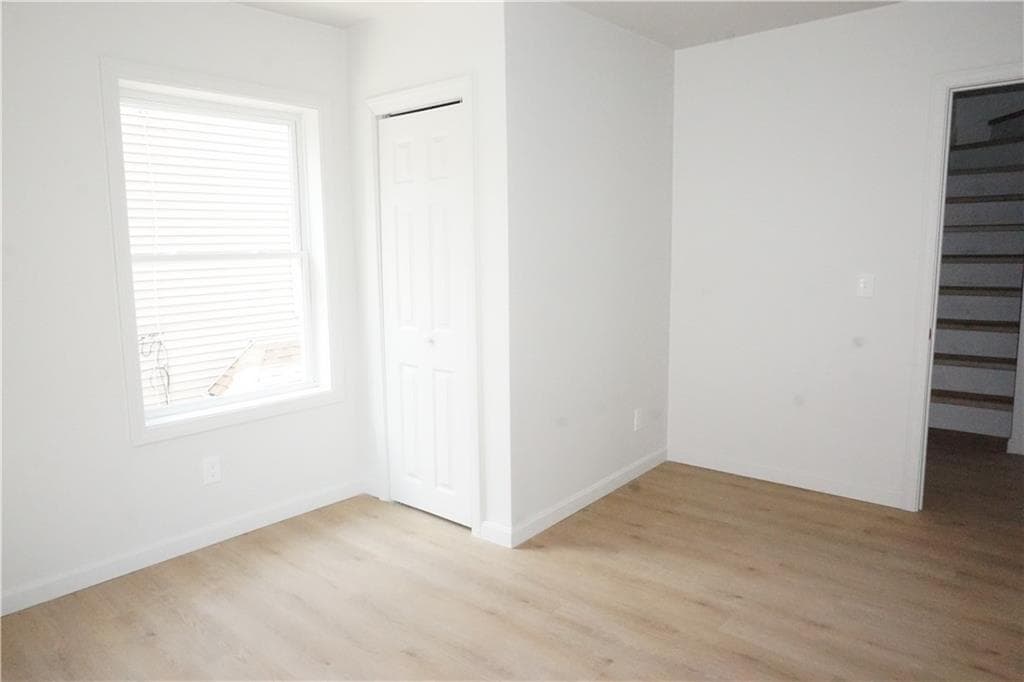 37 Cyr Street photo 19