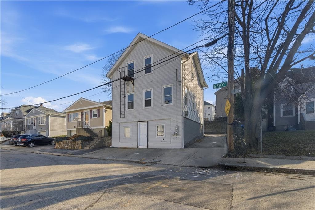 35 Gray Street photo 26