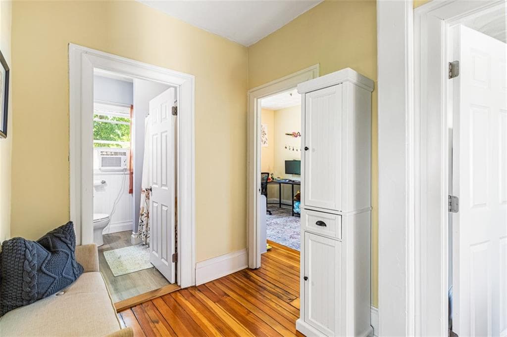 53 Edgewood Avenue photo 18