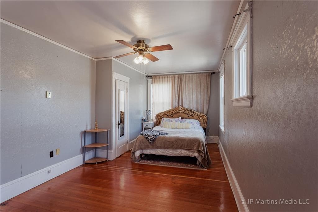 146 Garden Street photo 22