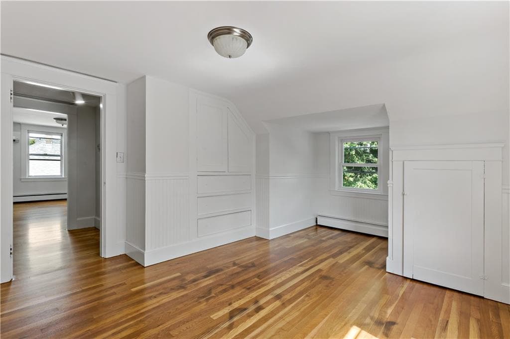Single Family Residence at 1217 Hope Street, Bristol, photo 26 of 41