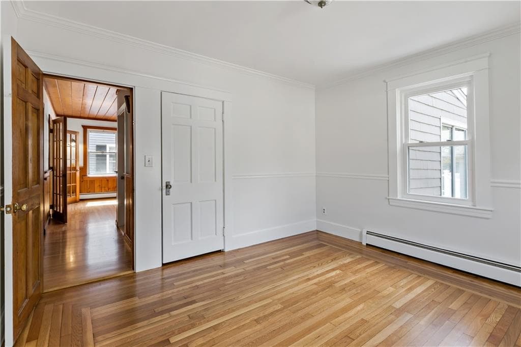 Single Family Residence at 1217 Hope Street, Bristol, photo 19 of 41