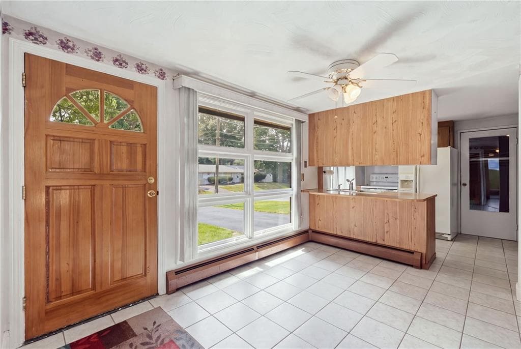 124 Chatworth Avenue photo 3