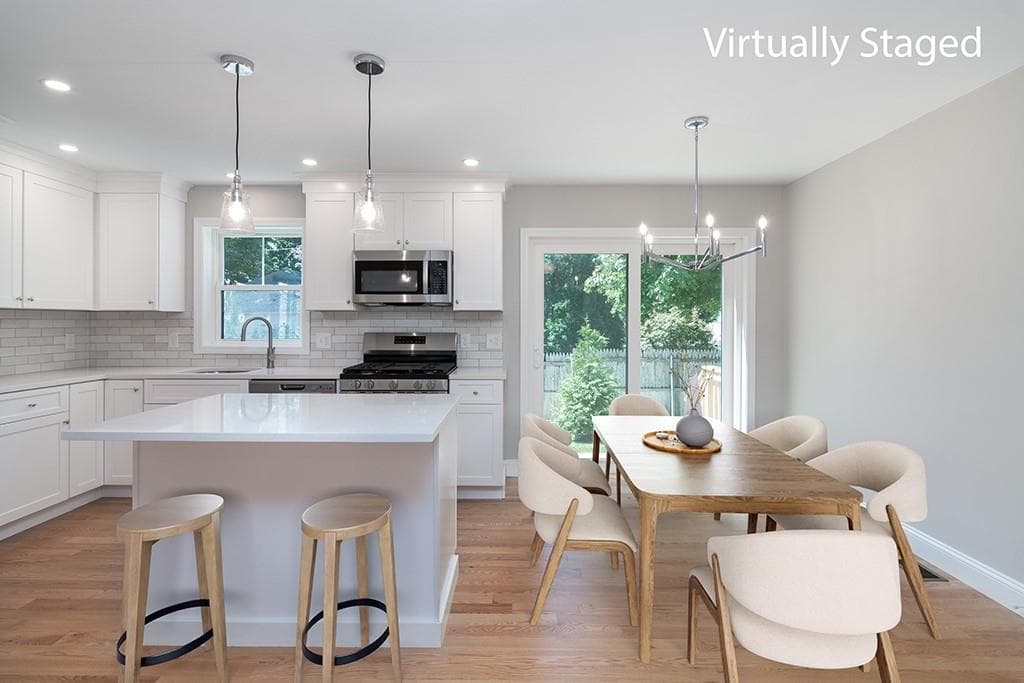 81 Cadora Avenue photo 3
