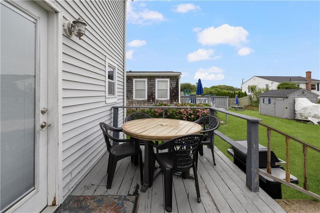 14 Stanton Avenue photo 5