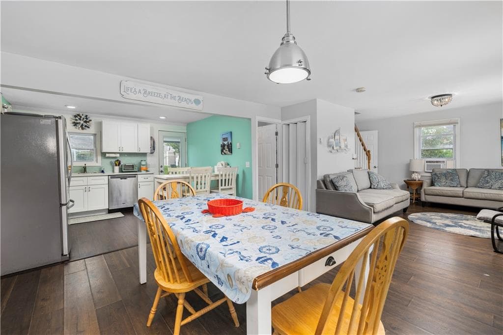 14 Stanton Avenue photo 9