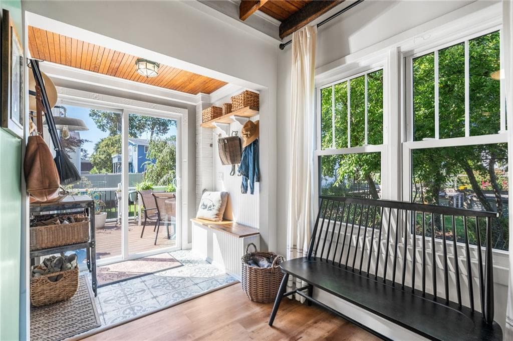 84 Alden Avenue photo 16