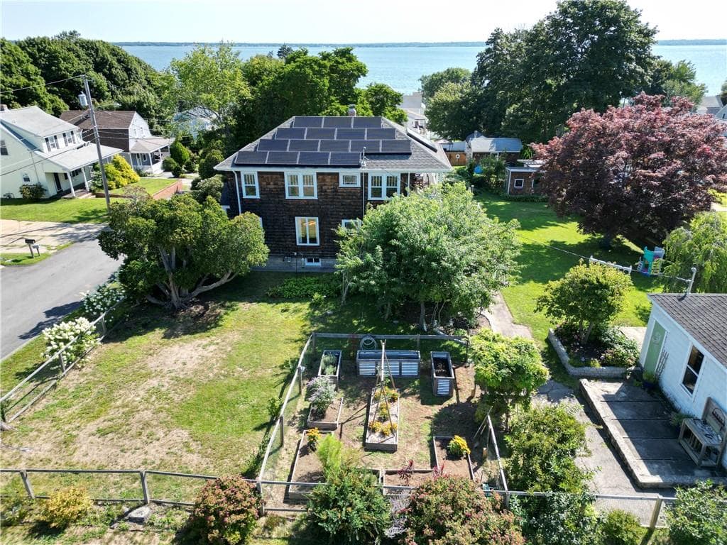 84 Alden Avenue photo 45
