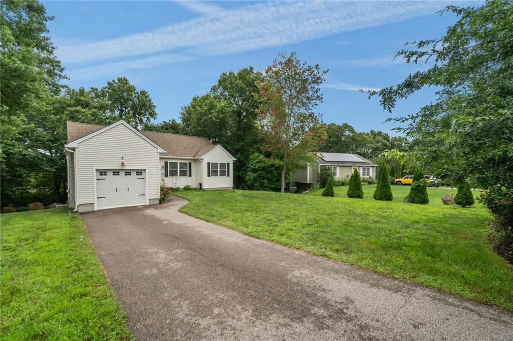 30 FIELDSTONE Way photo 2