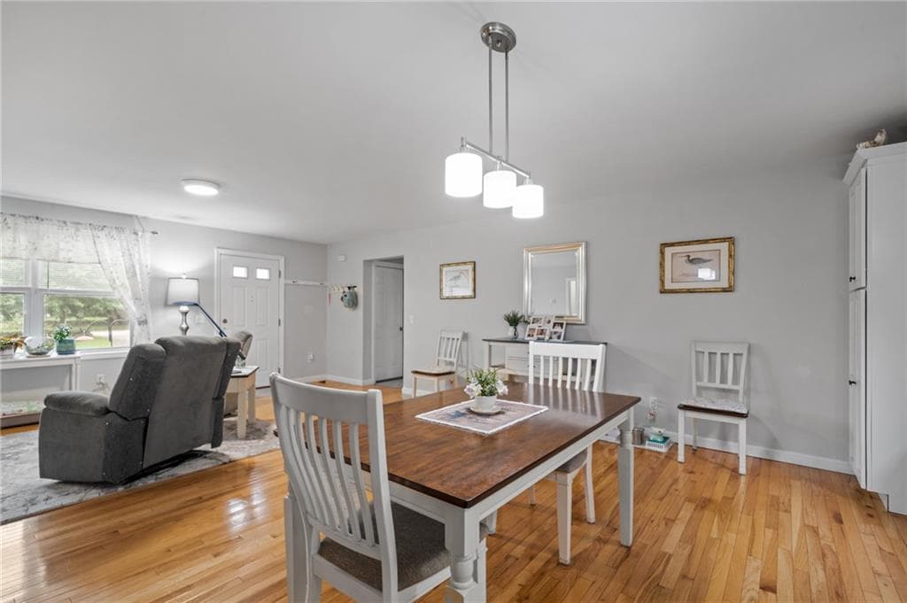 30 FIELDSTONE Way photo 28
