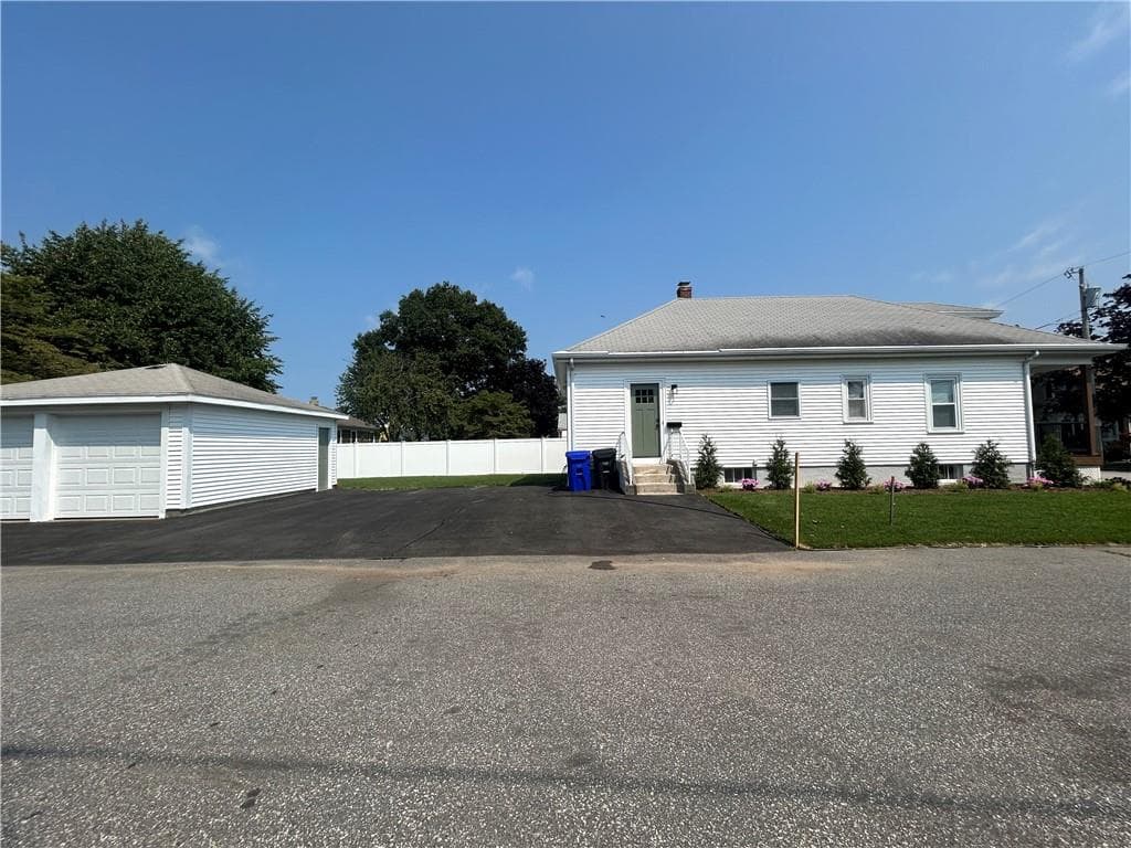 76 Rosella Avenue photo 26