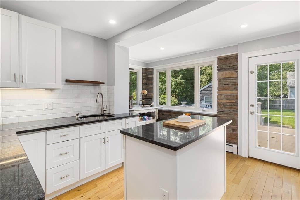 248 New Meadow Road photo 3