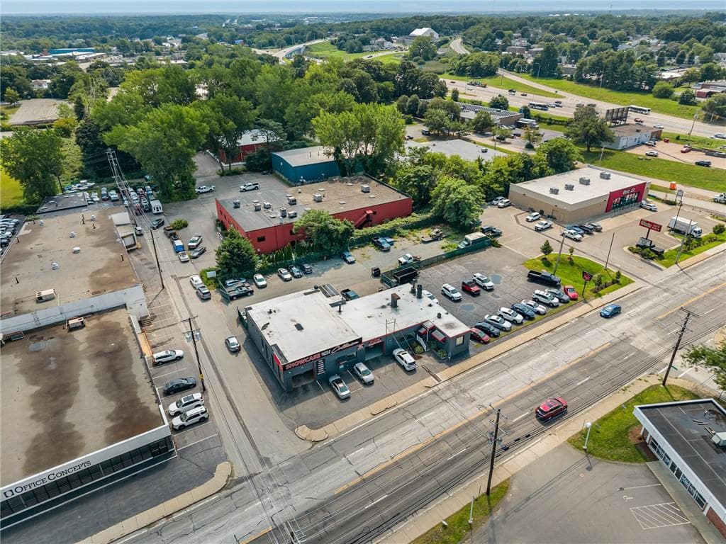 Business at 2258 Pawtucket Avenue, East Providence, photo 16 of 50