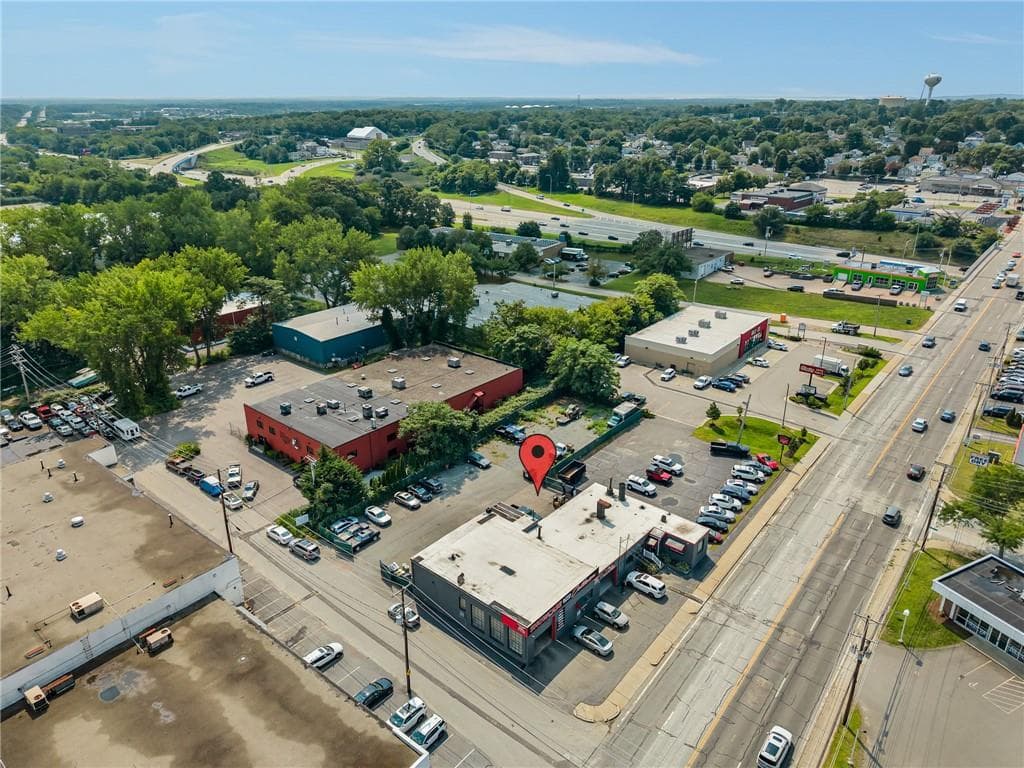Business at 2258 Pawtucket Avenue, East Providence, photo 4 of 50