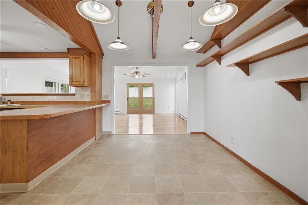 35 Franconia Drive photo 5