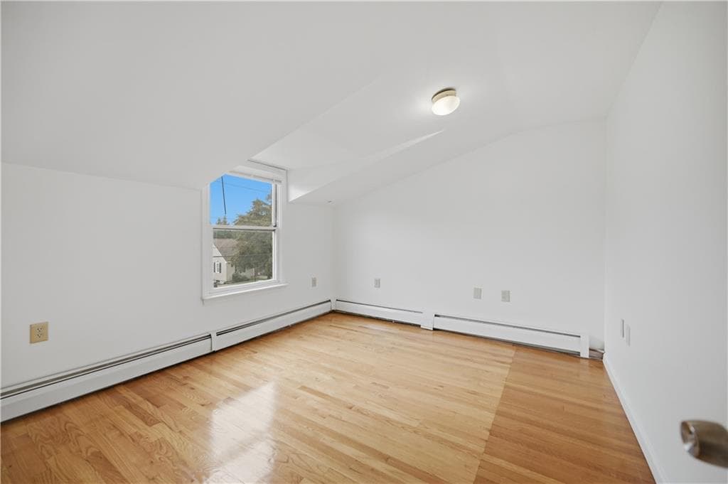 35 Franconia Drive photo 19