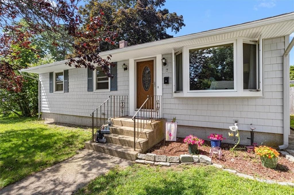 7 Sherwood Avenue photo 4