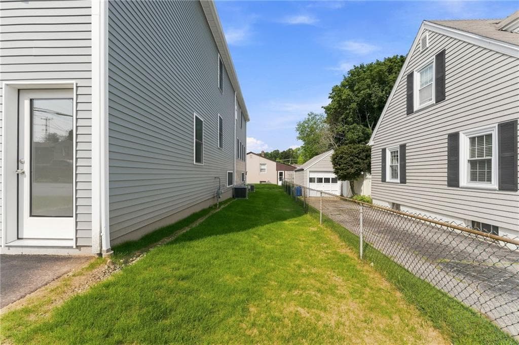 67 Harding Avenue photo 26
