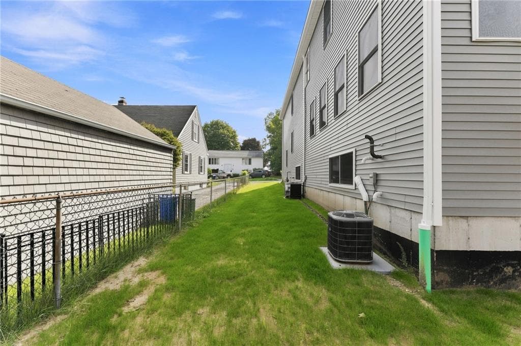 67 Harding Avenue photo 25