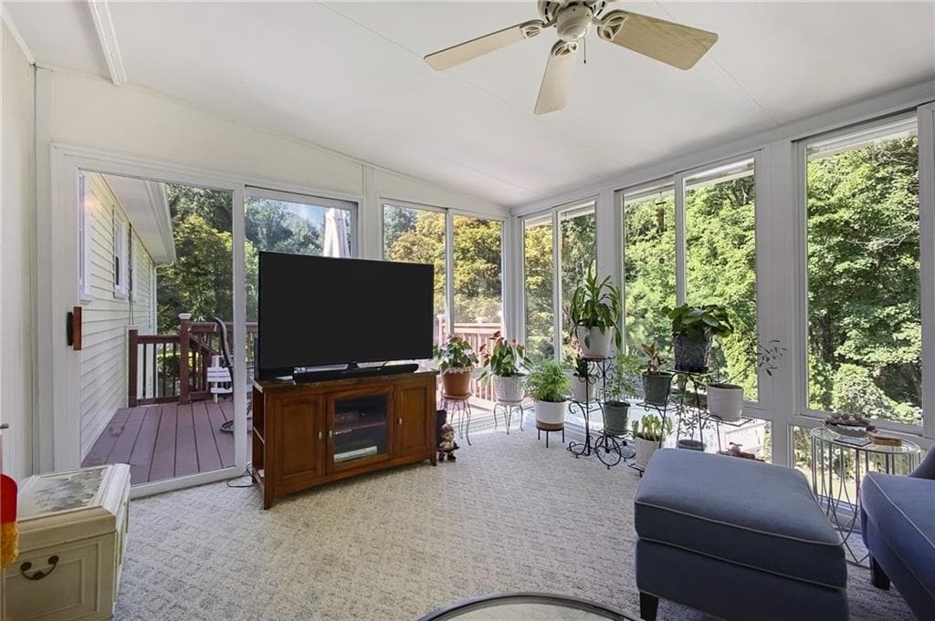 8 Eastward Drive photo 13
