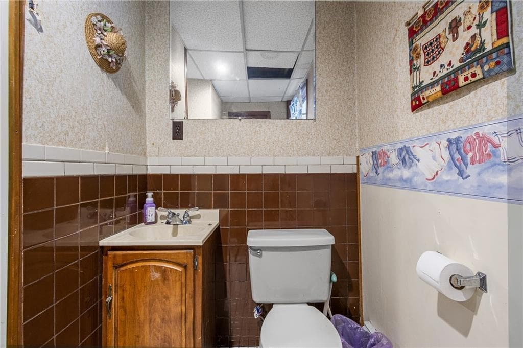 8 Eastward Drive photo 32