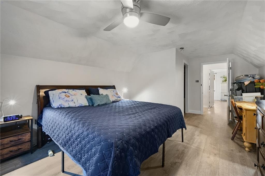 58 Sherman Avenue photo 20