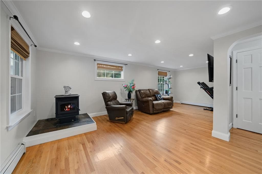 58 Sherman Avenue photo 14