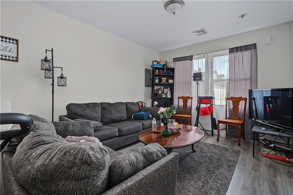 61 Joslin Street photo 6